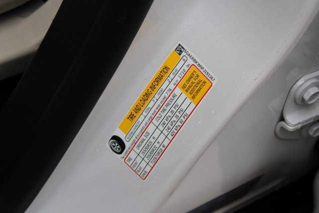 Certified 2023 Buick Enclave Essence w/ Experience Buick Package image 32