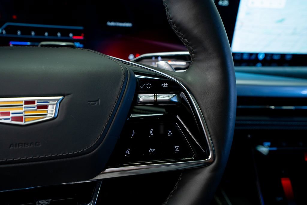 Used 2025 Cadillac Escalade V image 34