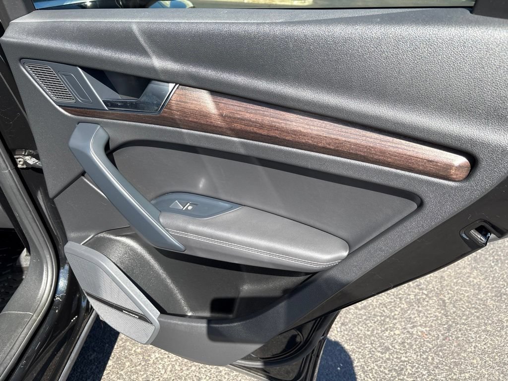 Certified 2023 Audi Q5 2.0T Premium Plus AWD/4WD image 29