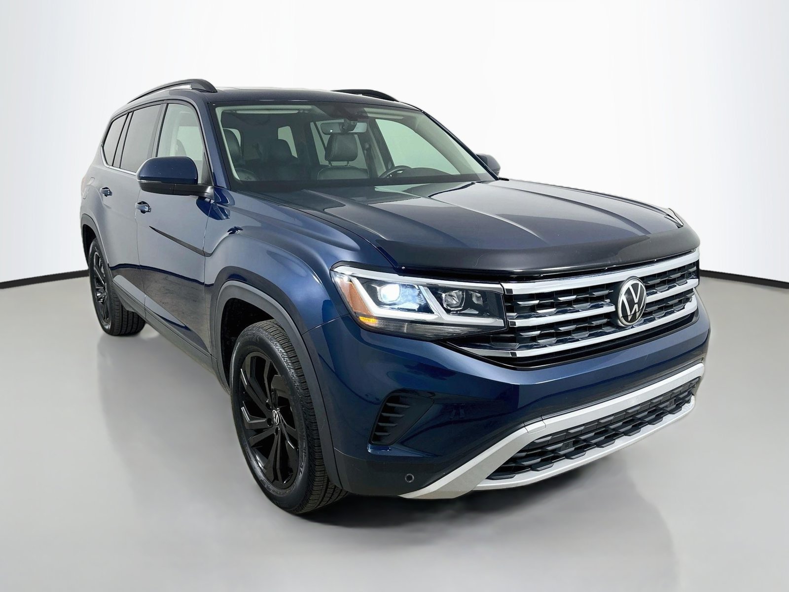 Used 2022 Volkswagen Atlas SE FWD image 3