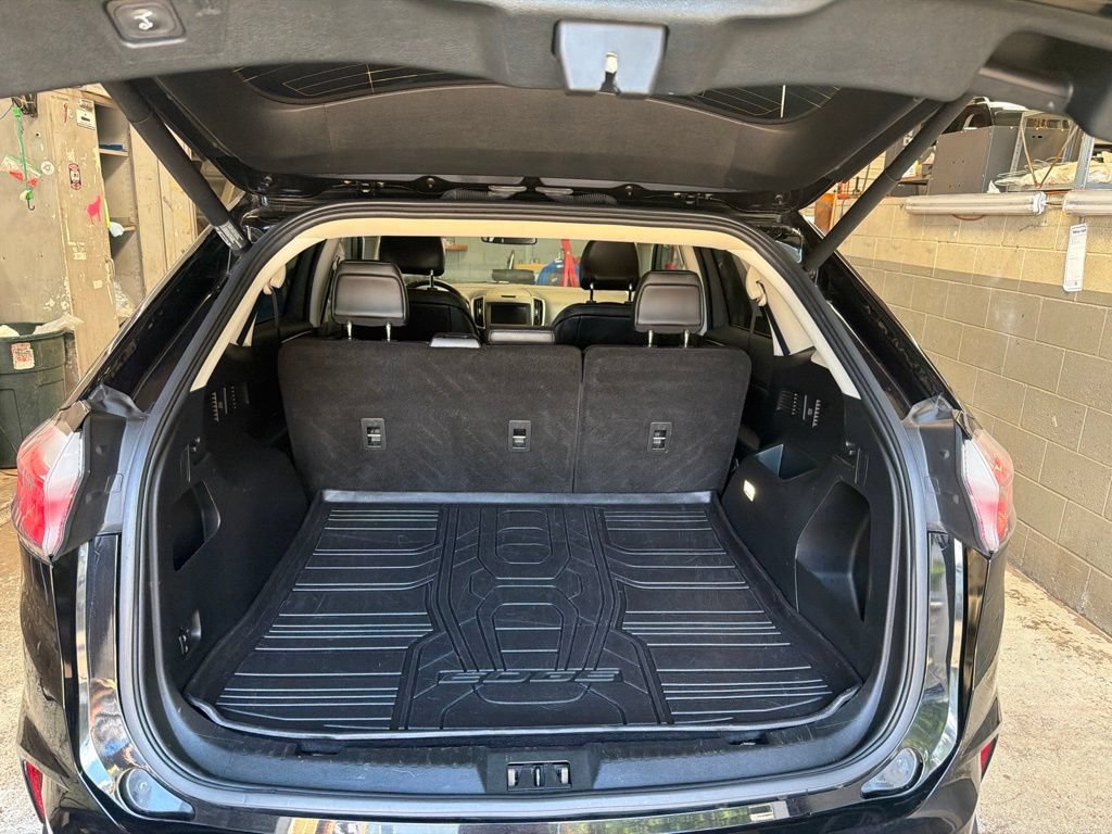 Used 2019 Ford Edge SEL w/ Equipment Group 201A AWD/4WD image 5