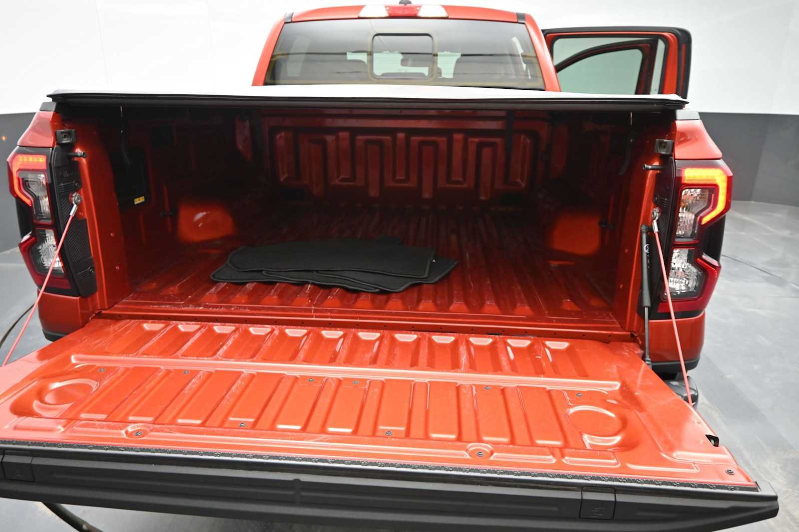 Used 2024 Ford Ranger XLT w/ Equipment Group 301A High AWD/4WD image 15