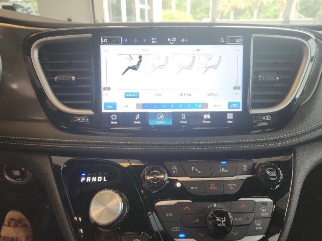 New 2026 Chrysler Pacifica Select image 47