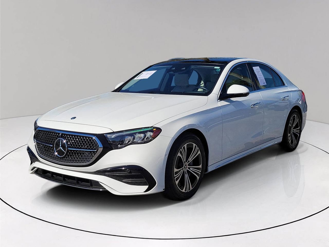 Certified 2024 Mercedes-Benz E 350 4MATIC Sedan image 3