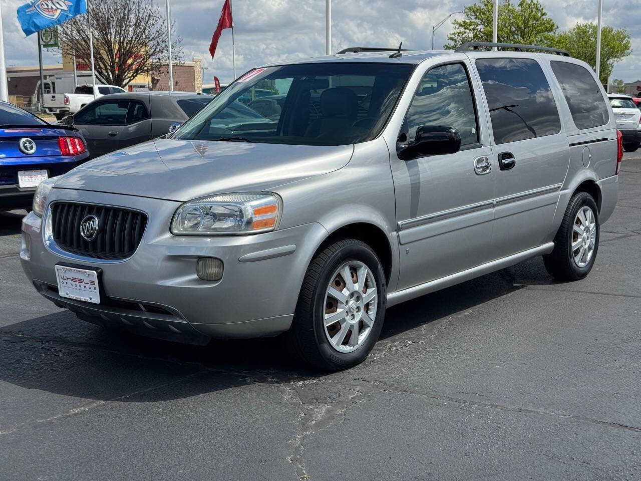 Used 2007 Buick Terraza CX Plus FWD image 9