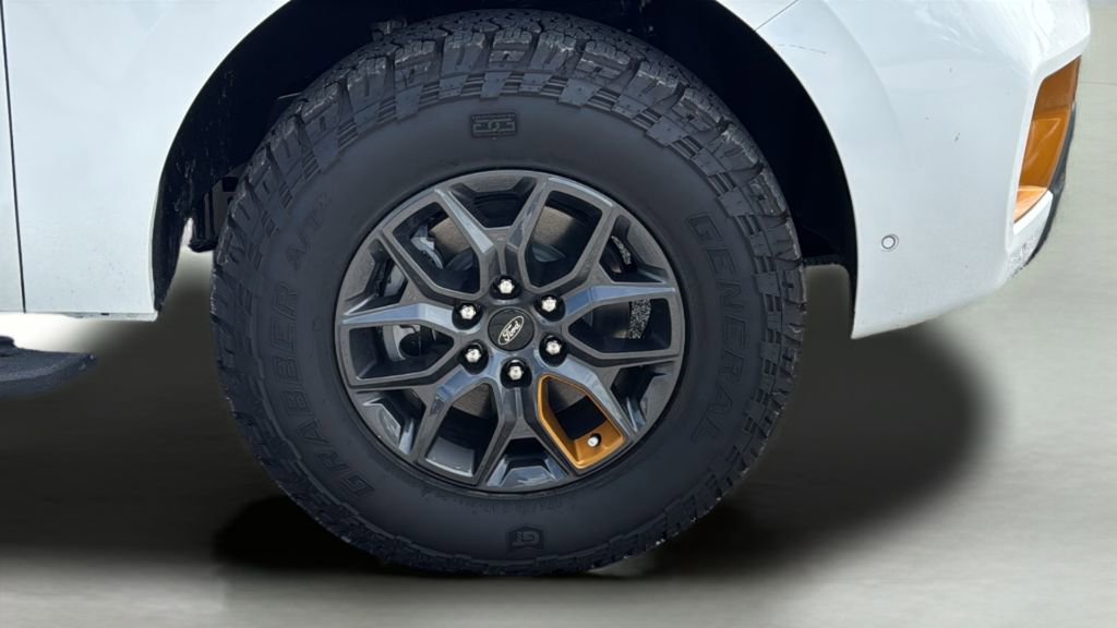 Certified 2025 Ford Expedition Tremor AWD/4WD image 17