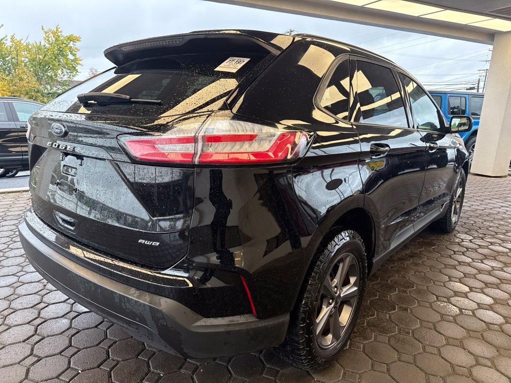 Used 2024 Ford Edge SEL w/ Sport Appearance Package AWD/4WD image 6