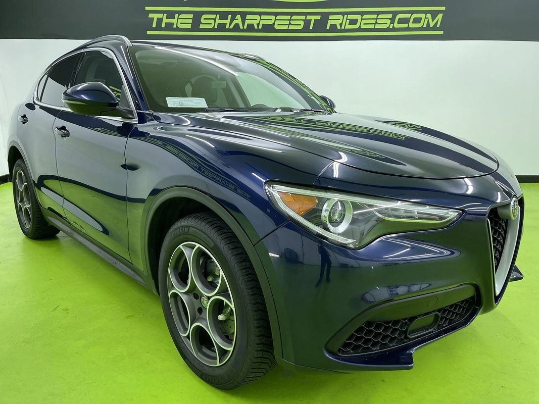 Used 2018 Alfa Romeo Stelvio Sport w/ Cold Weather Package image 2