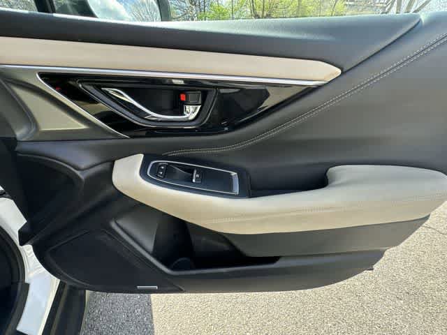 Used 2020 Subaru Outback Limited image 25