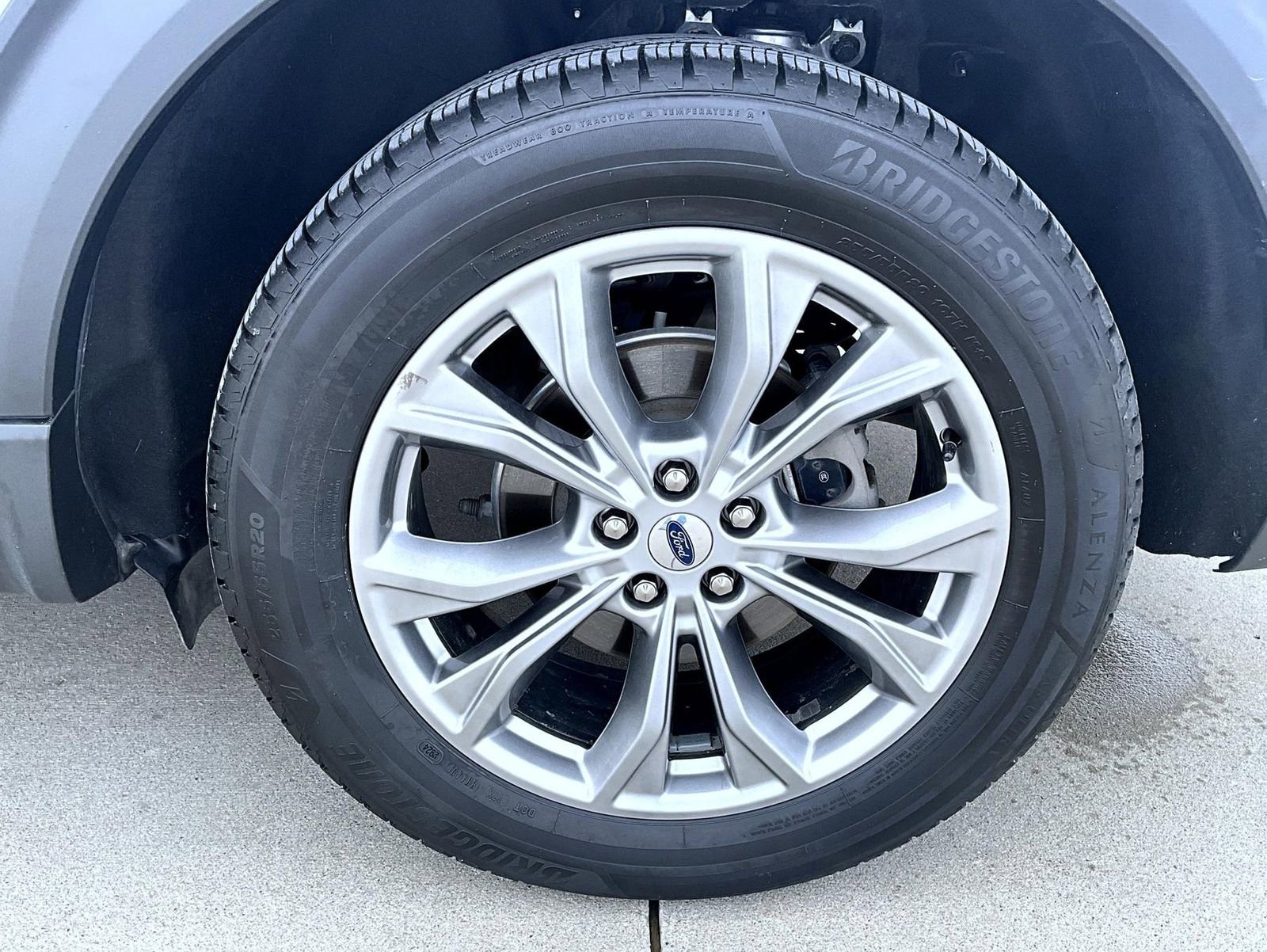 Used 2022 Ford Explorer XLT w/ Equipment Group 202A image 28