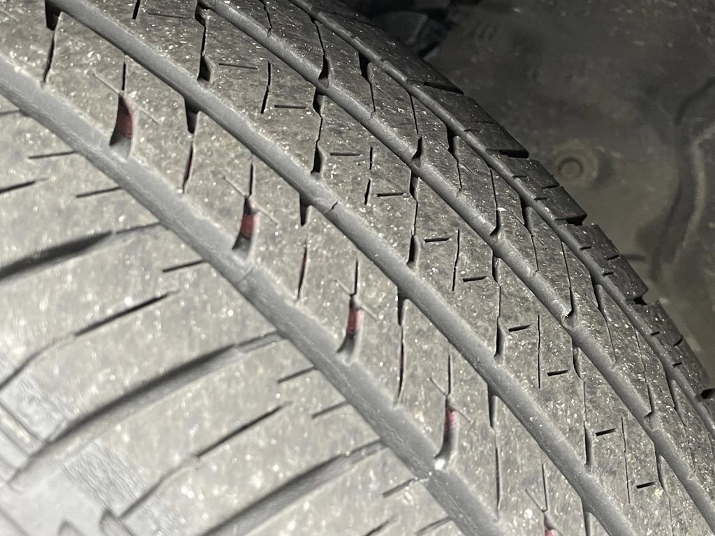 Used 2023 Honda CR-V EX image 40