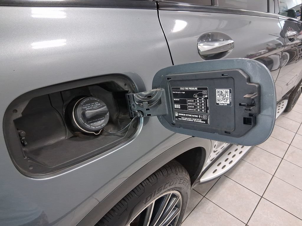 Used 2019 Mercedes-Benz GLC 300 image 42