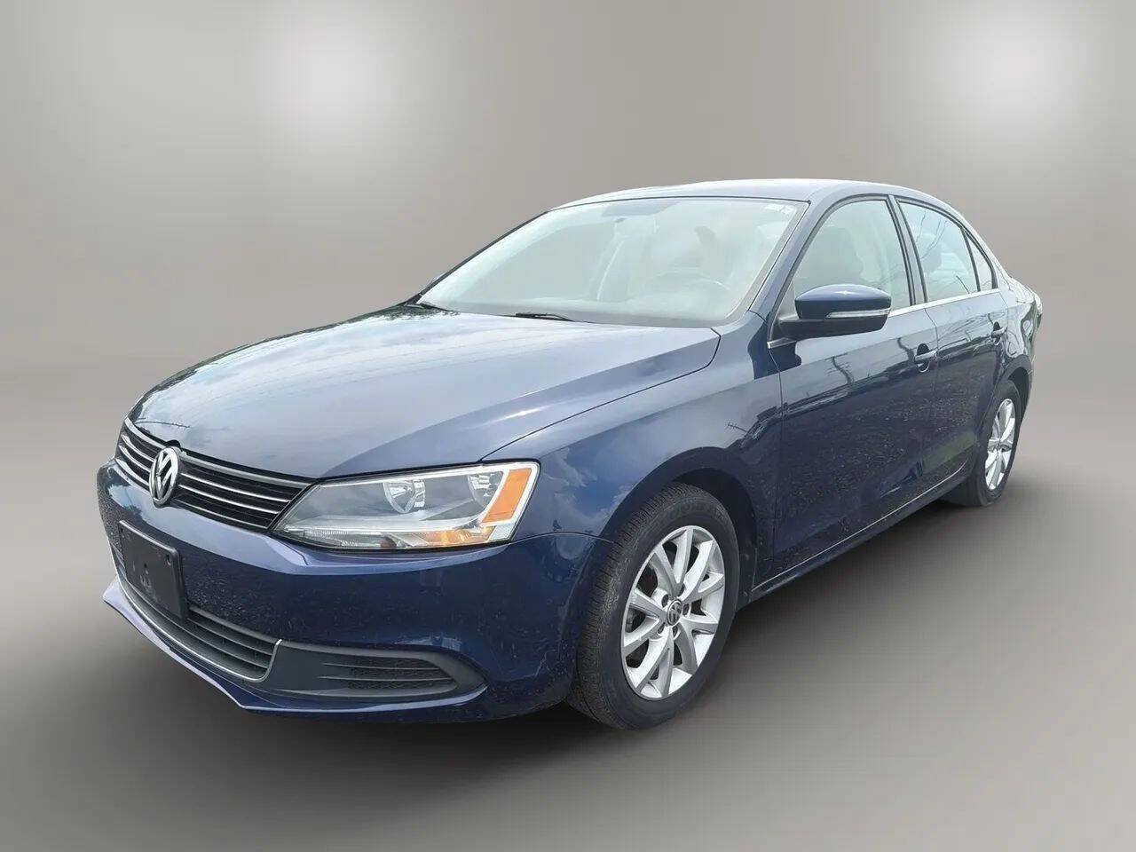 Used 2014 Volkswagen Jetta SE FWD image 3