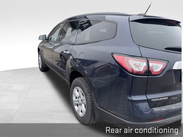 Used 2017 Chevrolet Traverse LS image 10