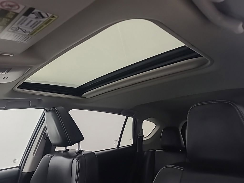 Used 2016 Toyota RAV4 Limited image 38