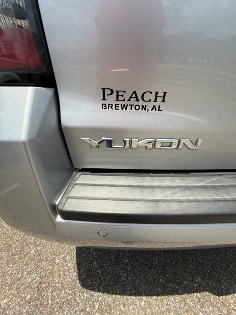 Used 2017 GMC Yukon SLT w/ Open Road Package RWD image 8