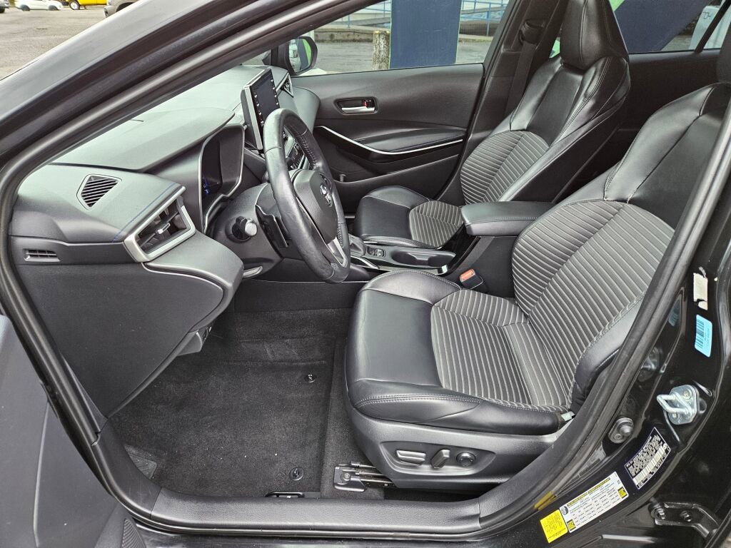 Used 2021 Toyota Corolla XSE w/ Carpet Mat Package (TMS) image 7