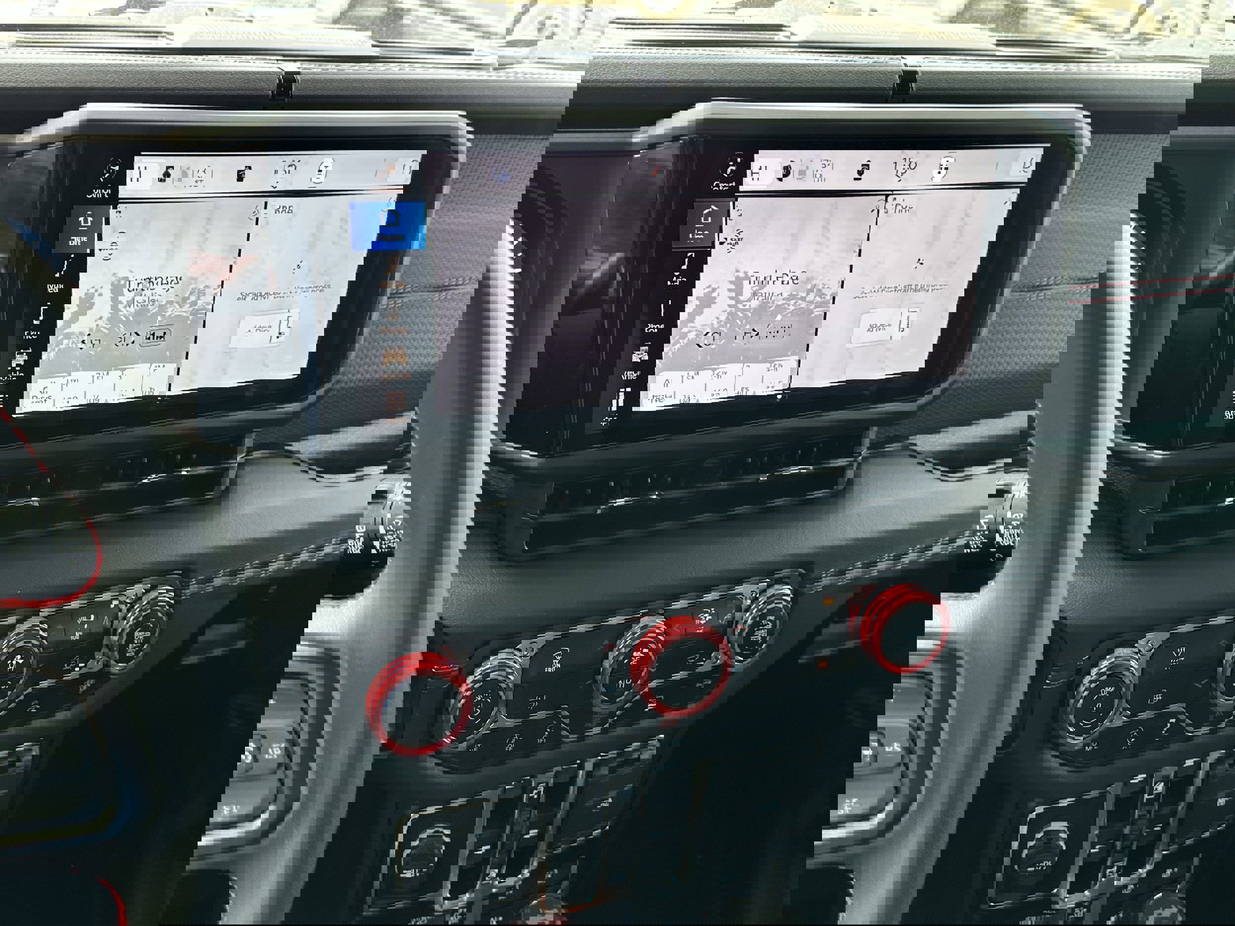 Used 2024 Jeep Wrangler Unlimited Rubicon w/ XTREMEE 35" Tire Package image 26