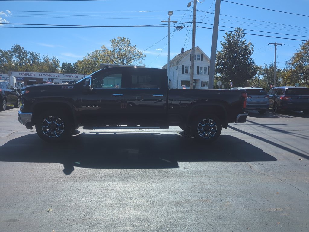 Certified 2024 Chevrolet Silverado 3500 LTZ w/ LTZ Plus Package AWD/4WD image 5