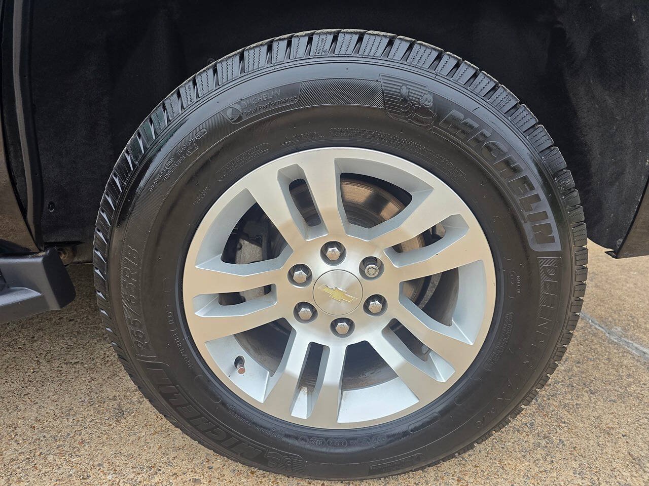 Used 2018 Chevrolet Tahoe LS RWD image 54