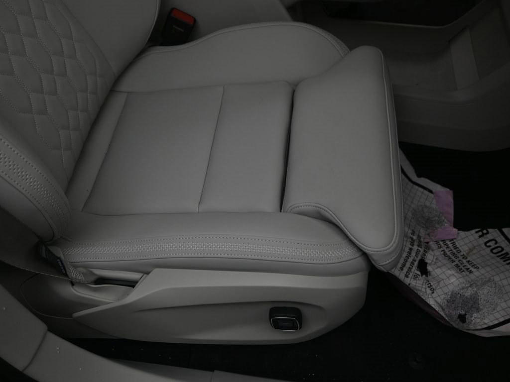 New 2025 Volvo EX90 Ultra image 12