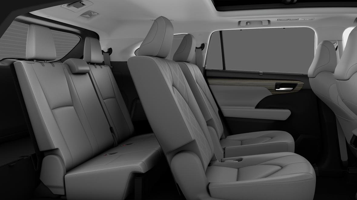 New 2026 Toyota Highlander Platinum image 29