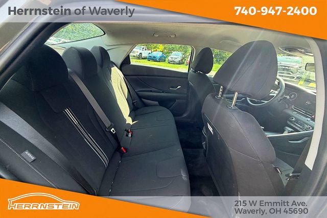 Used 2024 Hyundai Elantra SEL FWD image 23