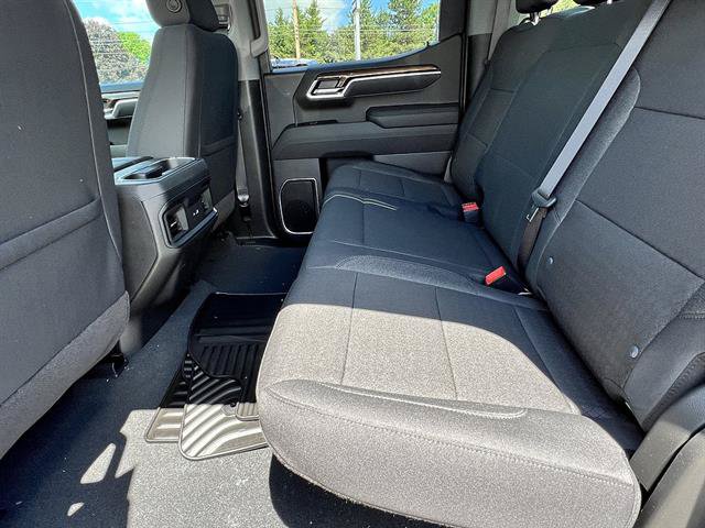 New 2026 Chevrolet Silverado 1500 RST AWD/4WD image 15