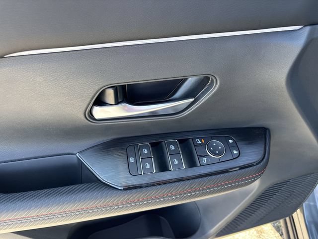 New 2026 Nissan Kicks SR w/ SR Premium Package AWD/4WD image 13