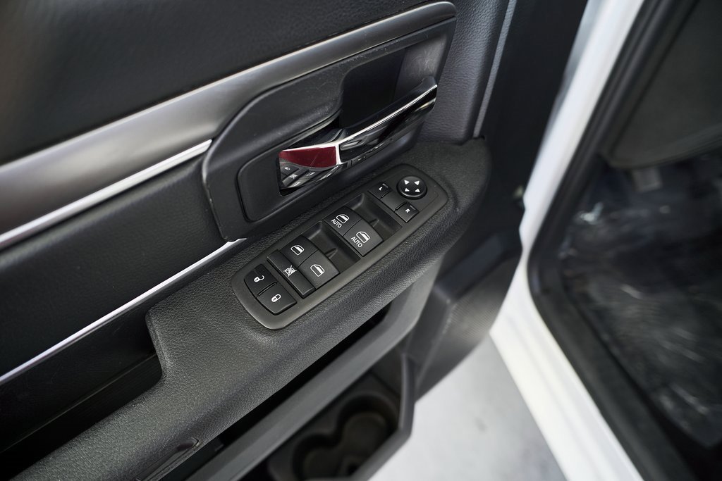 Used 2024 RAM 1500 Classic Warlock image 21