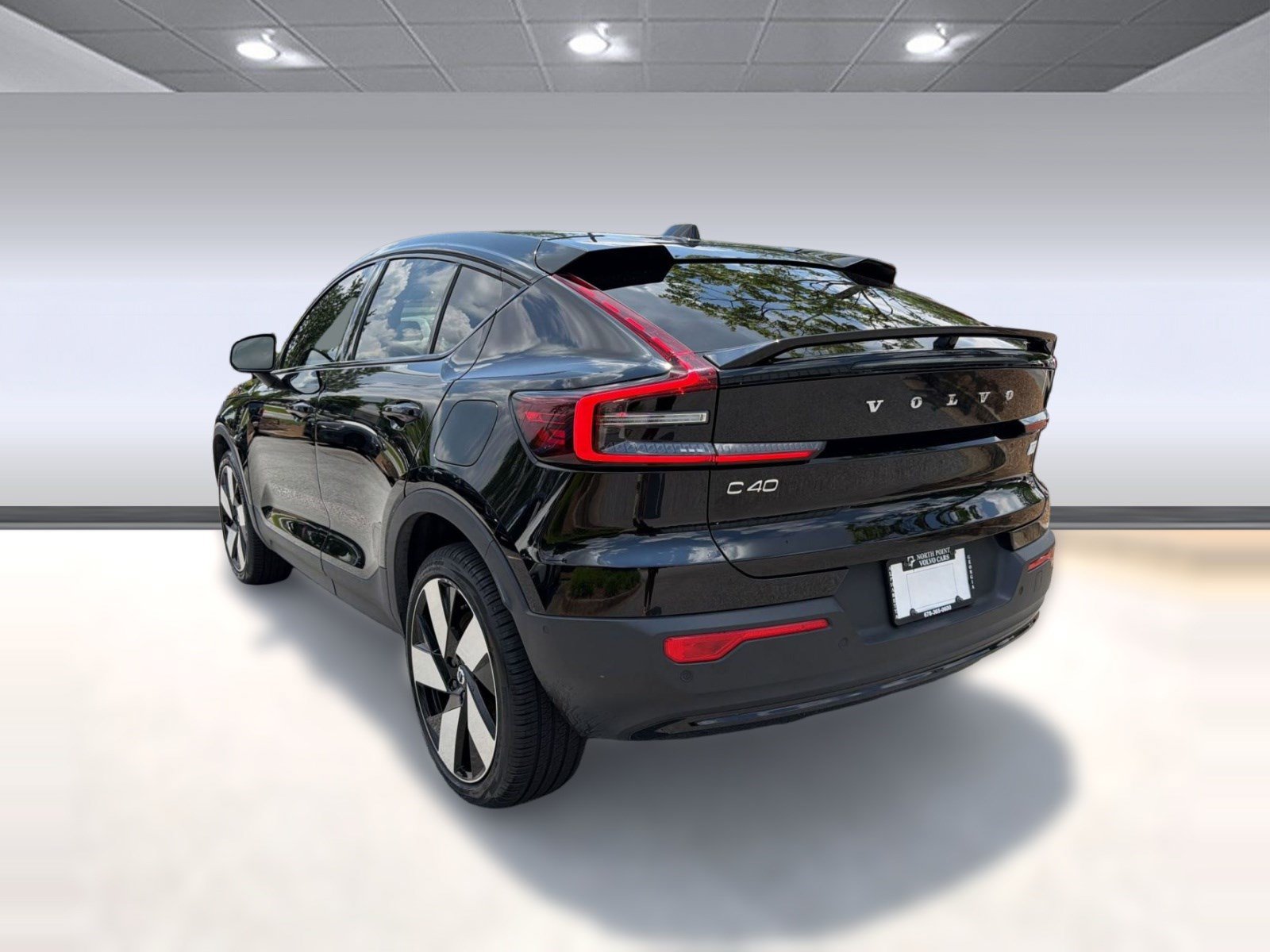 Certified 2023 Volvo C40 P8 Recharge Ultimate AWD/4WD image 3