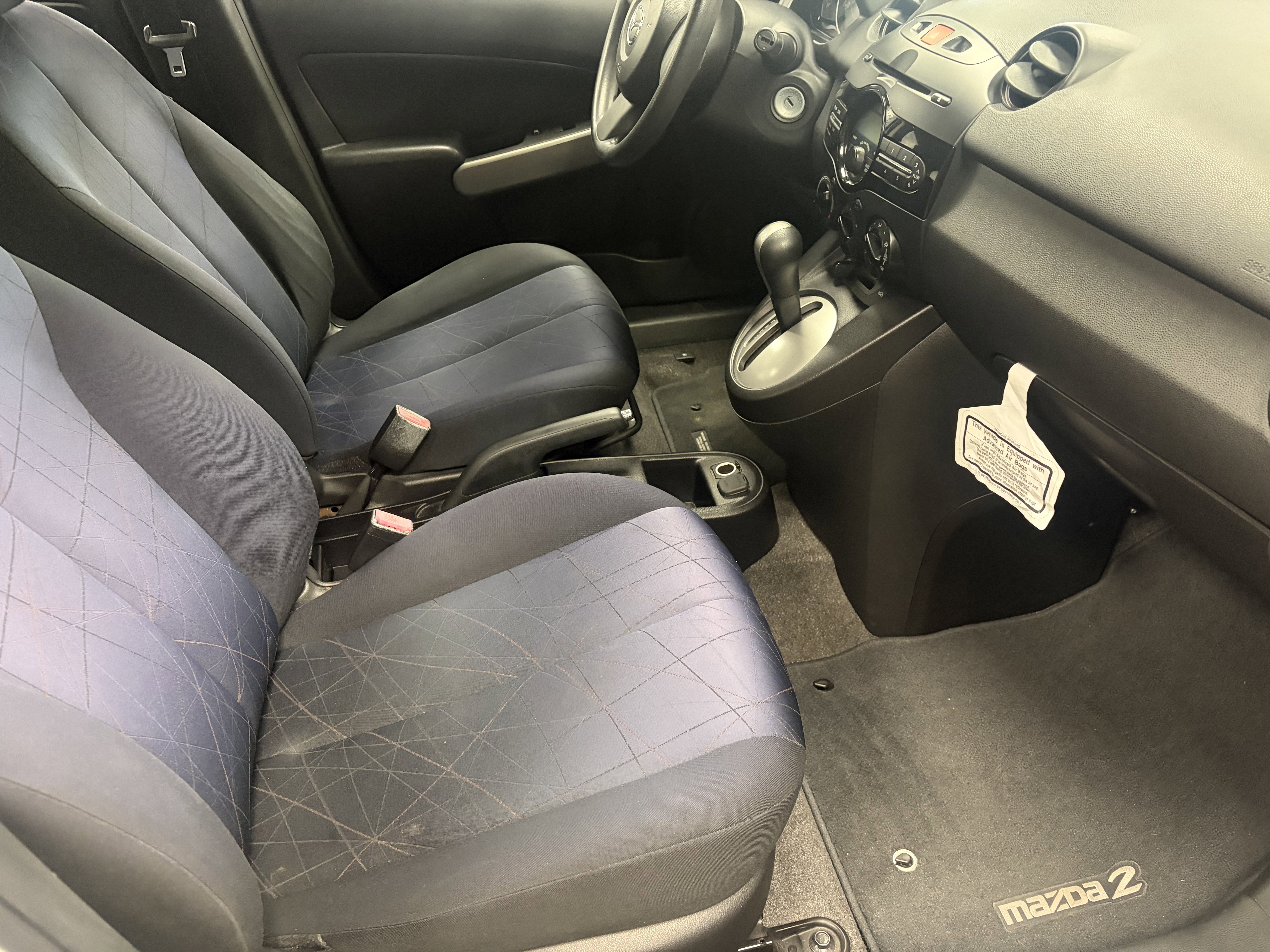 Used 2012 MAZDA MAZDA2 Sport FWD image 10