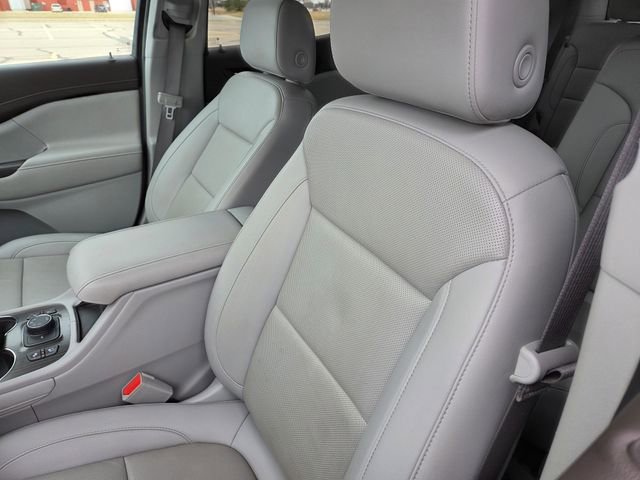 Used 2021 GMC Acadia SLT w/ Technology Package image 11