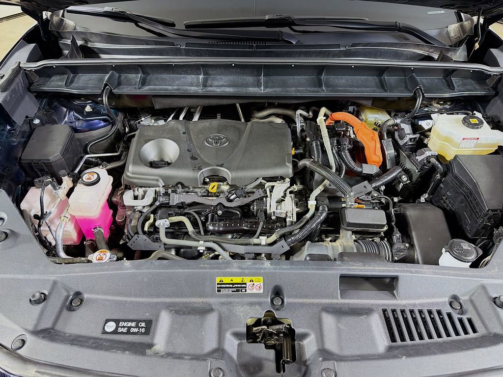 Used 2020 Toyota Highlander Platinum image 28