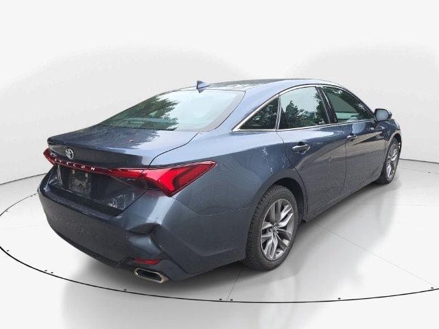 Used 2019 Toyota Avalon XLE w/ Moonroof Package FWD image 6
