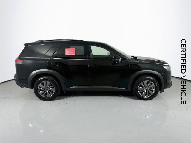 Certified 2024 Nissan Pathfinder SV FWD image 10