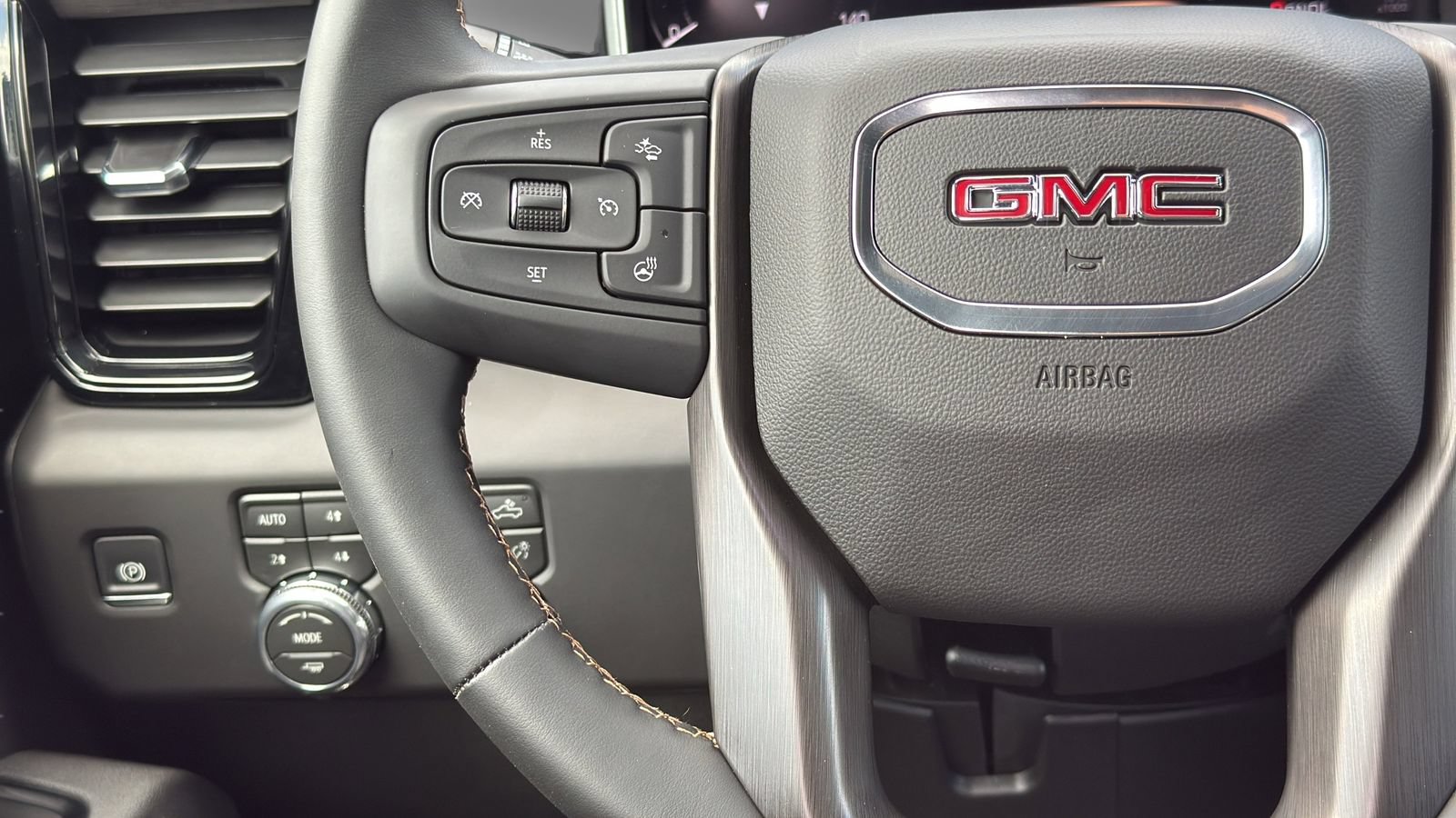 Used 2026 GMC Sierra 3500 AT4 w/ AT4 Premium Plus Package AWD/4WD image 16