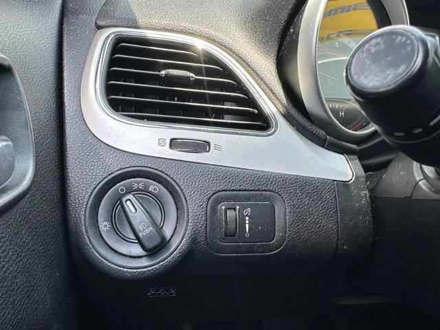 Used 2014 Dodge Journey SXT w/ Flexible Seating Group FWD image 21