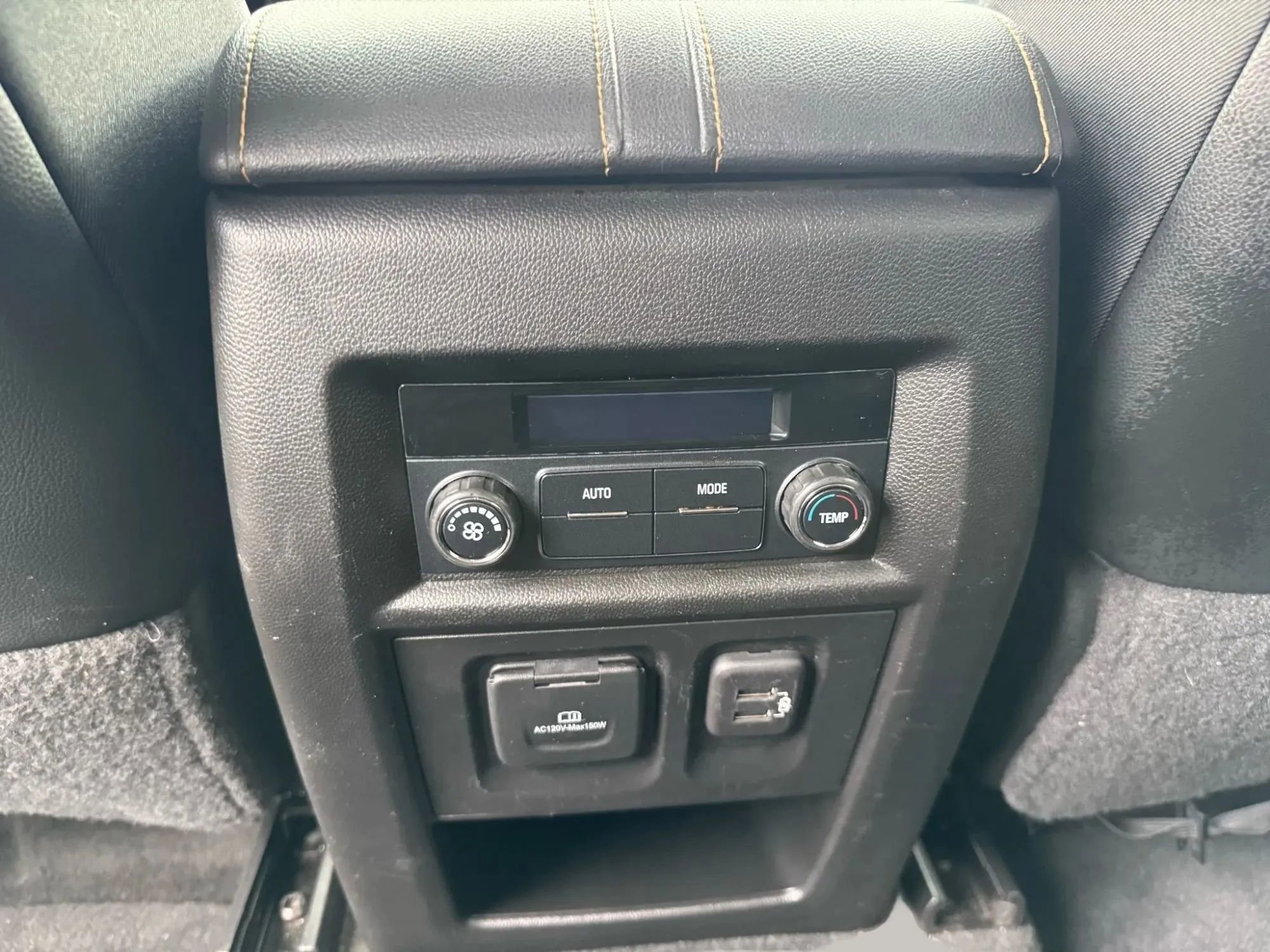 Used 2019 Chevrolet Traverse LT w/ LT Premium Package image 28