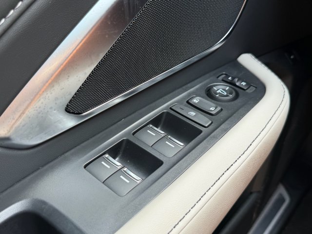 New 2026 Acura RDX SH-AWD image 17