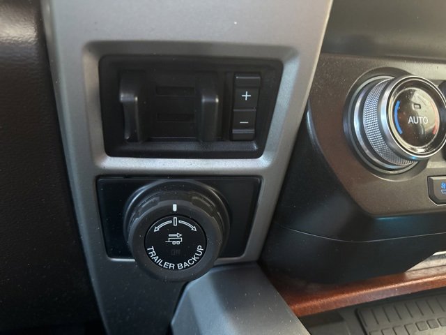 Used 2020 Ford F250 King Ranch w/ King Ranch Ultimate Package image 23