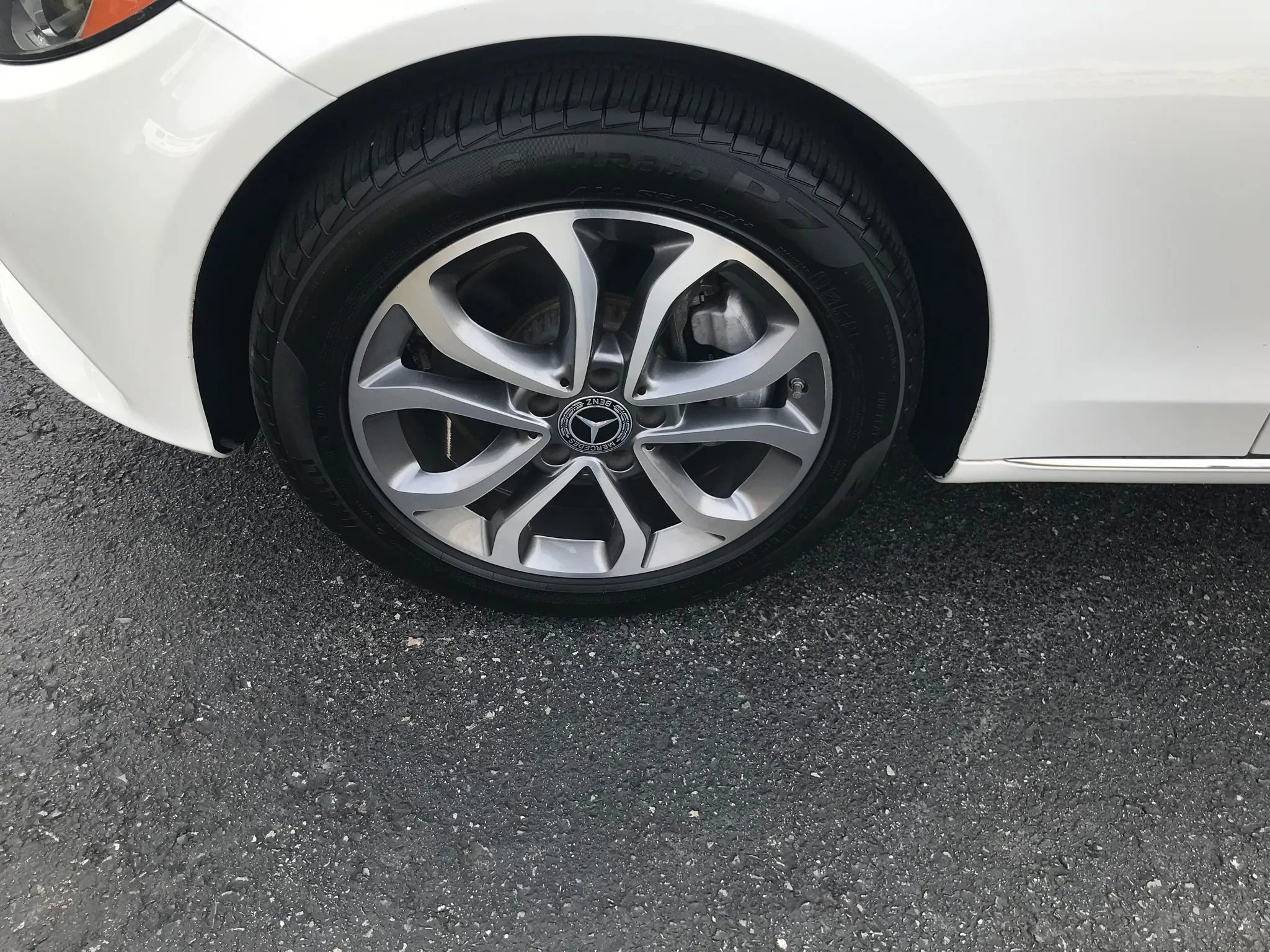 Used 2017 Mercedes-Benz C 300 4MATIC Sedan image 38