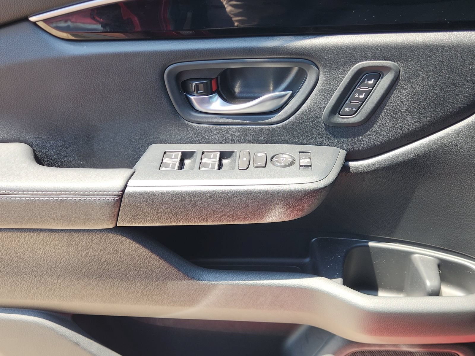Used 2025 Honda Pilot Touring image 26