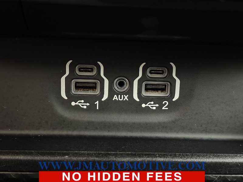 Used 2020 RAM 1500 Laramie image 42