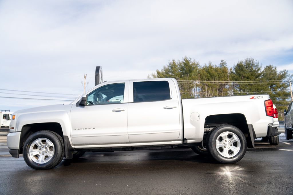 Used 2018 Chevrolet Silverado 1500 LT w/ All Star Edition image 3