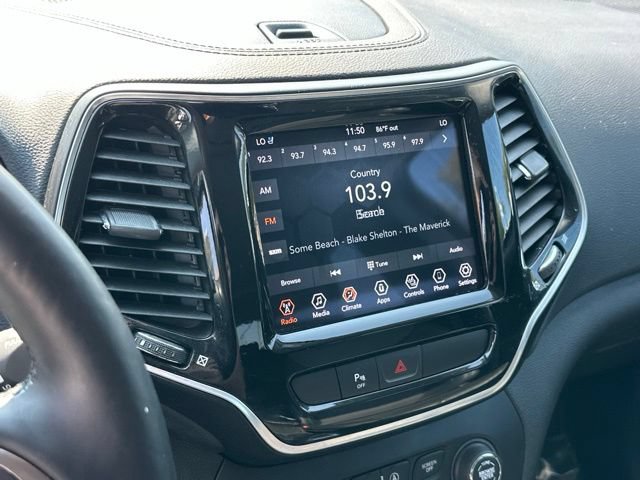 Used 2020 Jeep Cherokee Limited w/ Luxury Group AWD/4WD image 8
