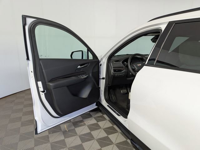 Used 2023 Cadillac XT4 Sport AWD/4WD image 14