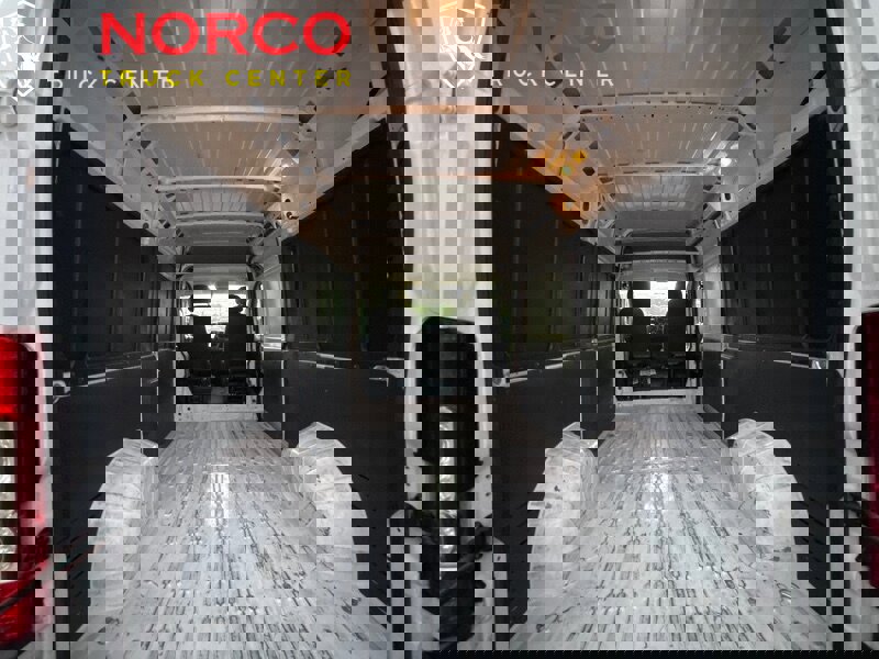 Used 2019 RAM ProMaster 2500 image 30