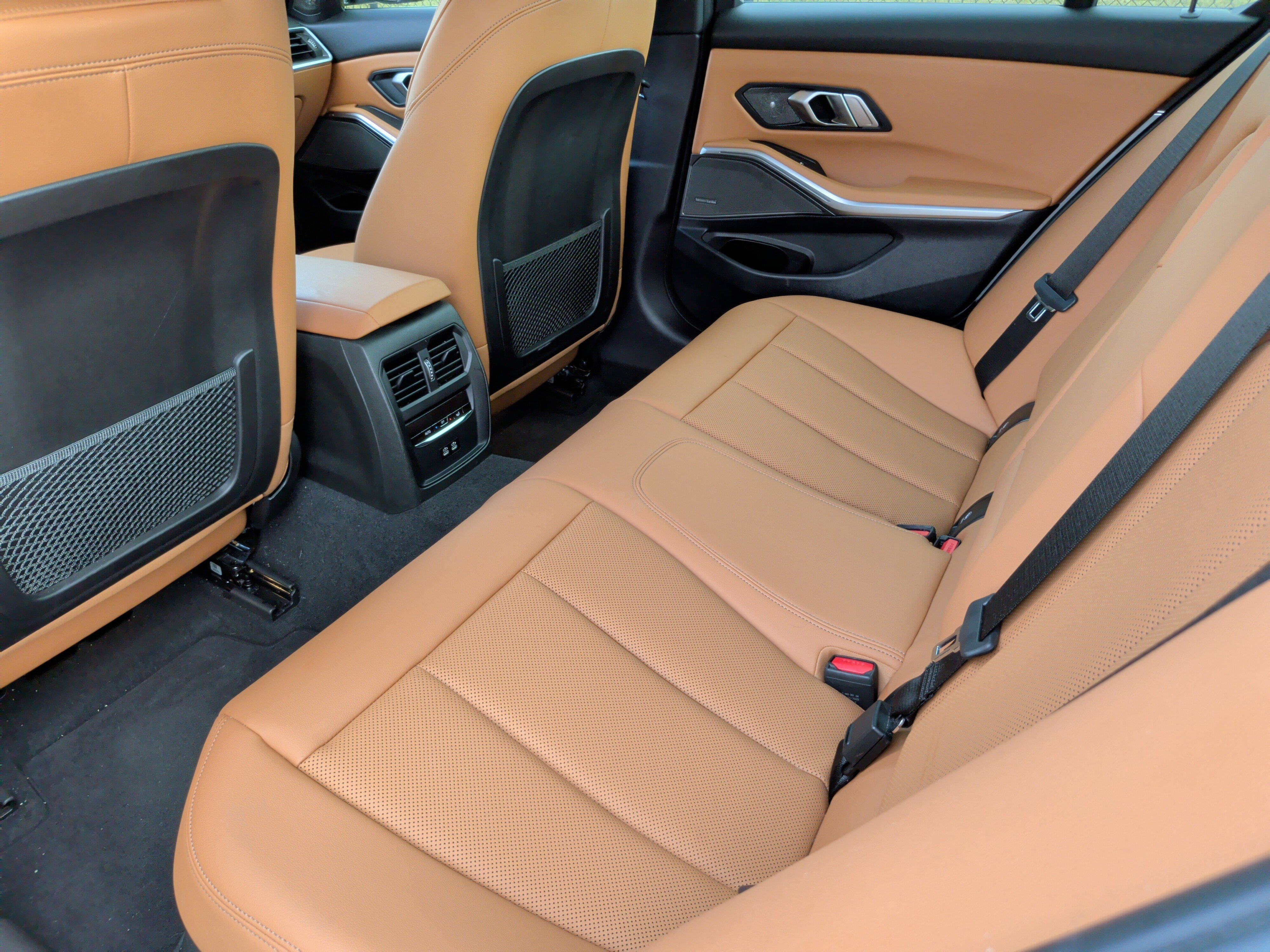 Certified 2023 BMW 330i xDrive Sedan w/ M Sport Package image 37