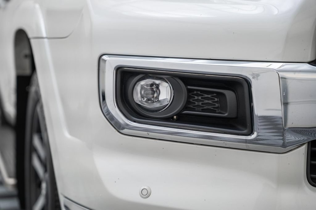 Certified 2023 Toyota 4Runner Limited AWD/4WD image 13